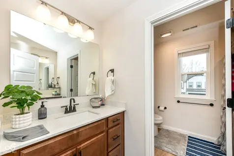 10545 Oak Bend Boulevard Indianapolis IN 46239
