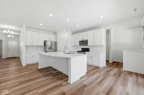 6843 Sable Point Drive Brownsburg IN 46112