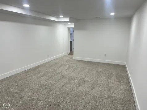 5646 Paradise Drive Martinsville IN 46151