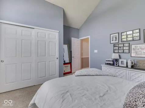 4687 Shady Ridge Row Greenwood IN 46143
