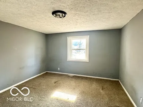 2202 Woodlawn Avenue Indianapolis IN 46203
