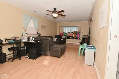 2517 Lawrence Avenue Indianapolis IN 46227