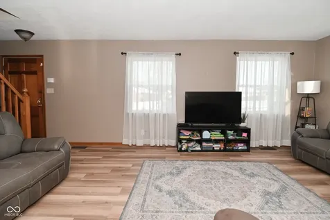 2517 Lawrence Avenue Indianapolis IN 46227