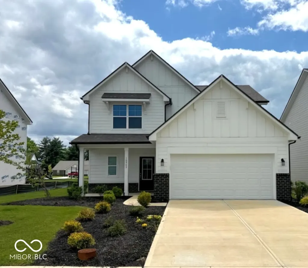 10909 Helmcrest Drive Indianapolis IN 46239