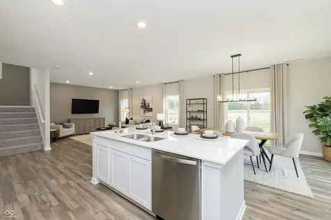 10909 Helmcrest Drive Indianapolis IN 46239