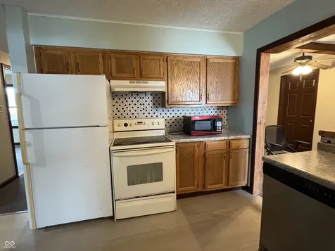 8772 E State Road 42 Poland IN 47868