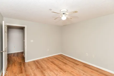8820 Yardley Court Indianapolis IN 46268