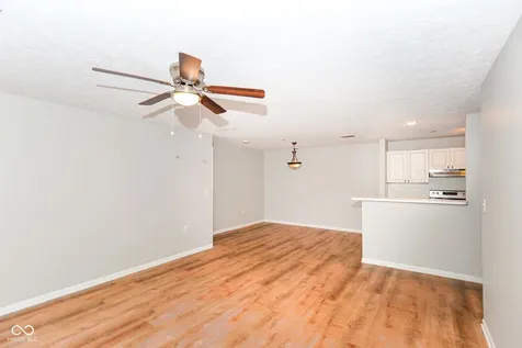 8820 Yardley Court Indianapolis IN 46268