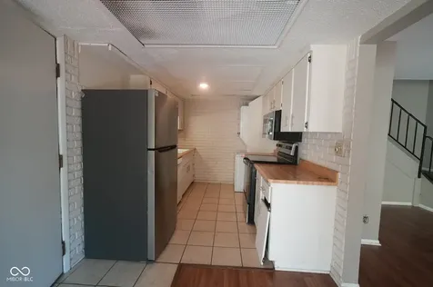 2813 Del Prado Drive Indianapolis IN 46227