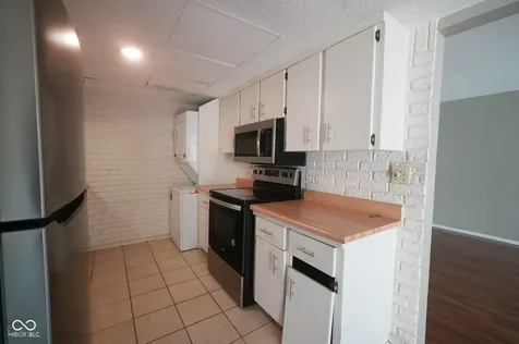 2813 Del Prado Drive Indianapolis IN 46227
