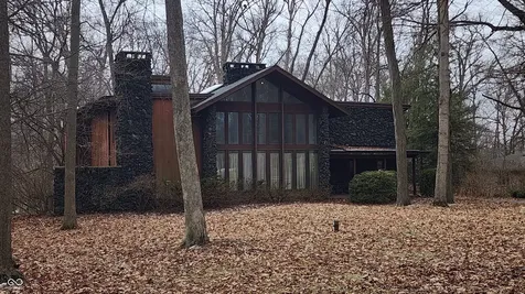 1677 W Forest Road Crawfordsville IN 47933