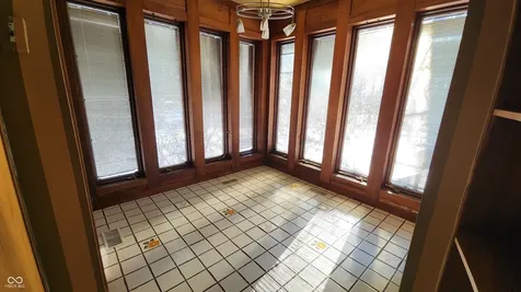1677 W Forest Road Crawfordsville IN 47933