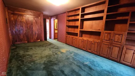 1677 W Forest Road Crawfordsville IN 47933