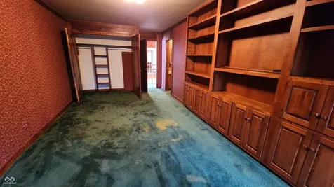 1677 W Forest Road Crawfordsville IN 47933
