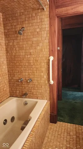 1677 W Forest Road Crawfordsville IN 47933