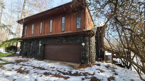 1677 W Forest Road Crawfordsville IN 47933