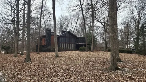1677 W Forest Road Crawfordsville IN 47933