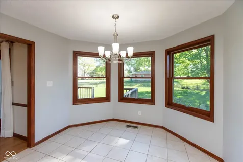 1967 Rudgate Drive Avon IN 46123
