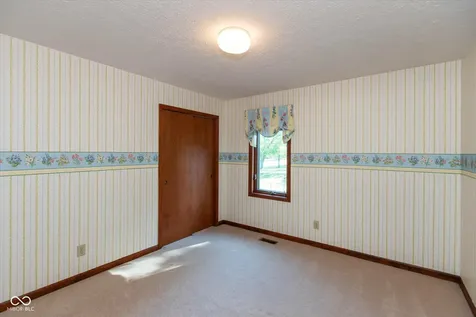 1967 Rudgate Drive Avon IN 46123