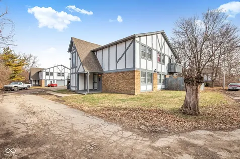 9783 Kingscross Court Indianapolis IN 46235