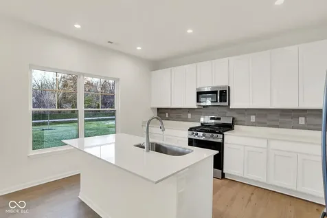 1353 Mahoning Road Sheridan IN 46069