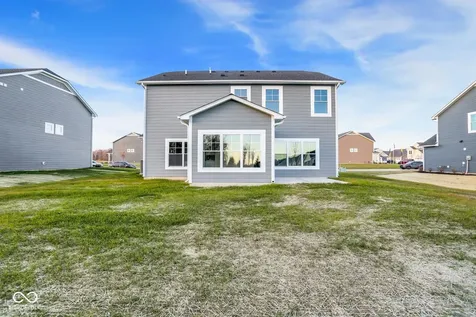 1353 Mahoning Road Sheridan IN 46069