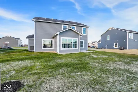 1353 Mahoning Road Sheridan IN 46069
