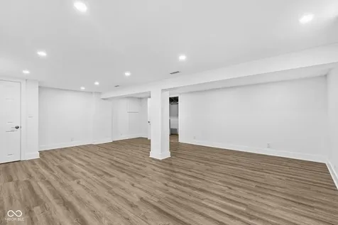 4705 Allisonville Road Indianapolis IN 46205