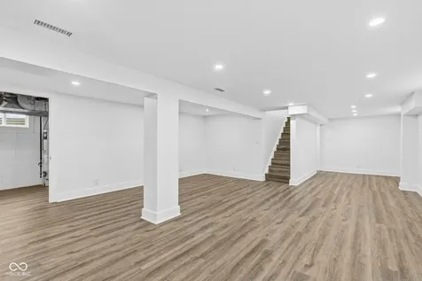 4705 Allisonville Road Indianapolis IN 46205