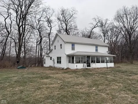 2192 E 300 N Crawfordsville IN 47933