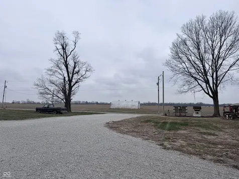 2192 E 300 N Crawfordsville IN 47933