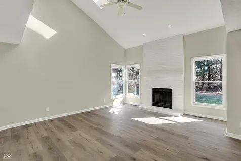 8163 Frisco Way Indianapolis IN 46240