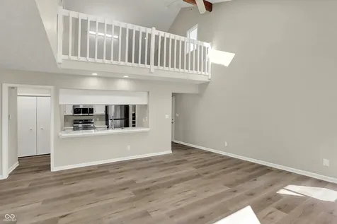 8163 Frisco Way Indianapolis IN 46240