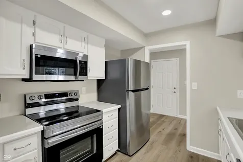 8163 Frisco Way Indianapolis IN 46240