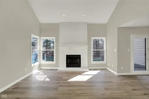8163 Frisco Way Indianapolis IN 46240