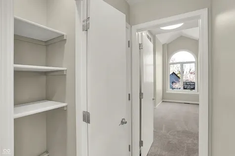 8163 Frisco Way Indianapolis IN 46240