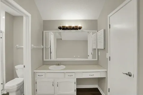 8163 Frisco Way Indianapolis IN 46240