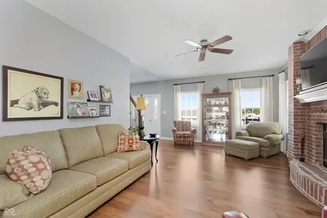 2119 Scarlet Oak Drive Avon IN 46123