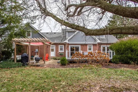 2119 Scarlet Oak Drive Avon IN 46123