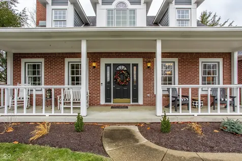 2119 Scarlet Oak Drive Avon IN 46123