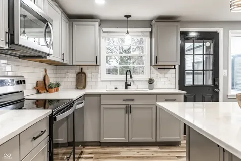 6329 Allisonville Road Indianapolis IN 46220