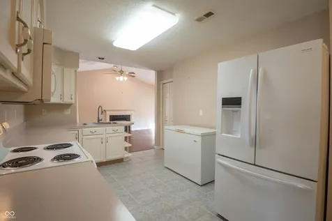 6510 Waybridge Court Indianapolis IN 46237