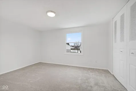 10186 Dedham Drive Indianapolis IN 46229