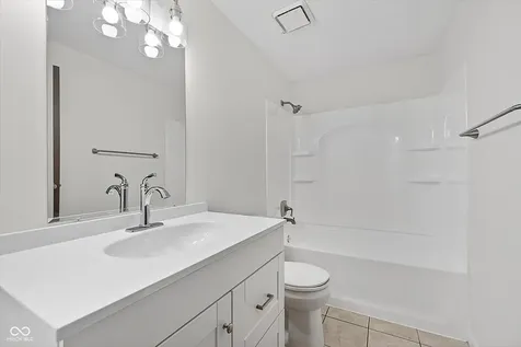 10186 Dedham Drive Indianapolis IN 46229