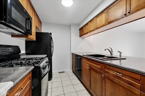 10186 Dedham Drive Indianapolis IN 46229