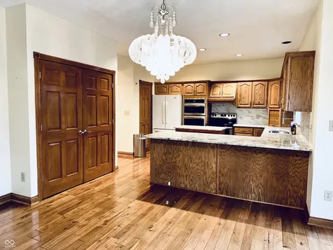 45 Meadowview Lane Greenwood IN 46142