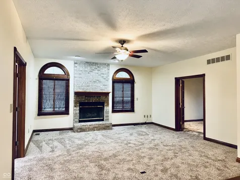 45 Meadowview Lane Greenwood IN 46142