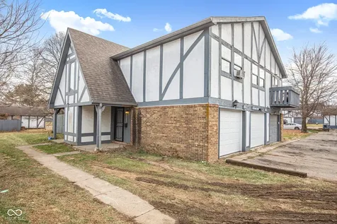 9792 Kingscross Court Indianapolis IN 46235