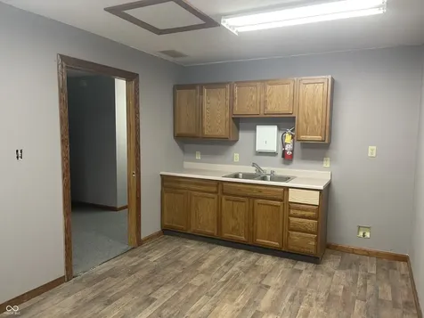 5136 E Stop 11 Road Indianapolis IN 46237