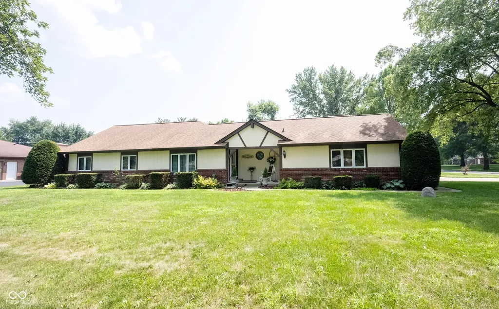 5179 W Blue Bell Drive New Palestine IN 46163